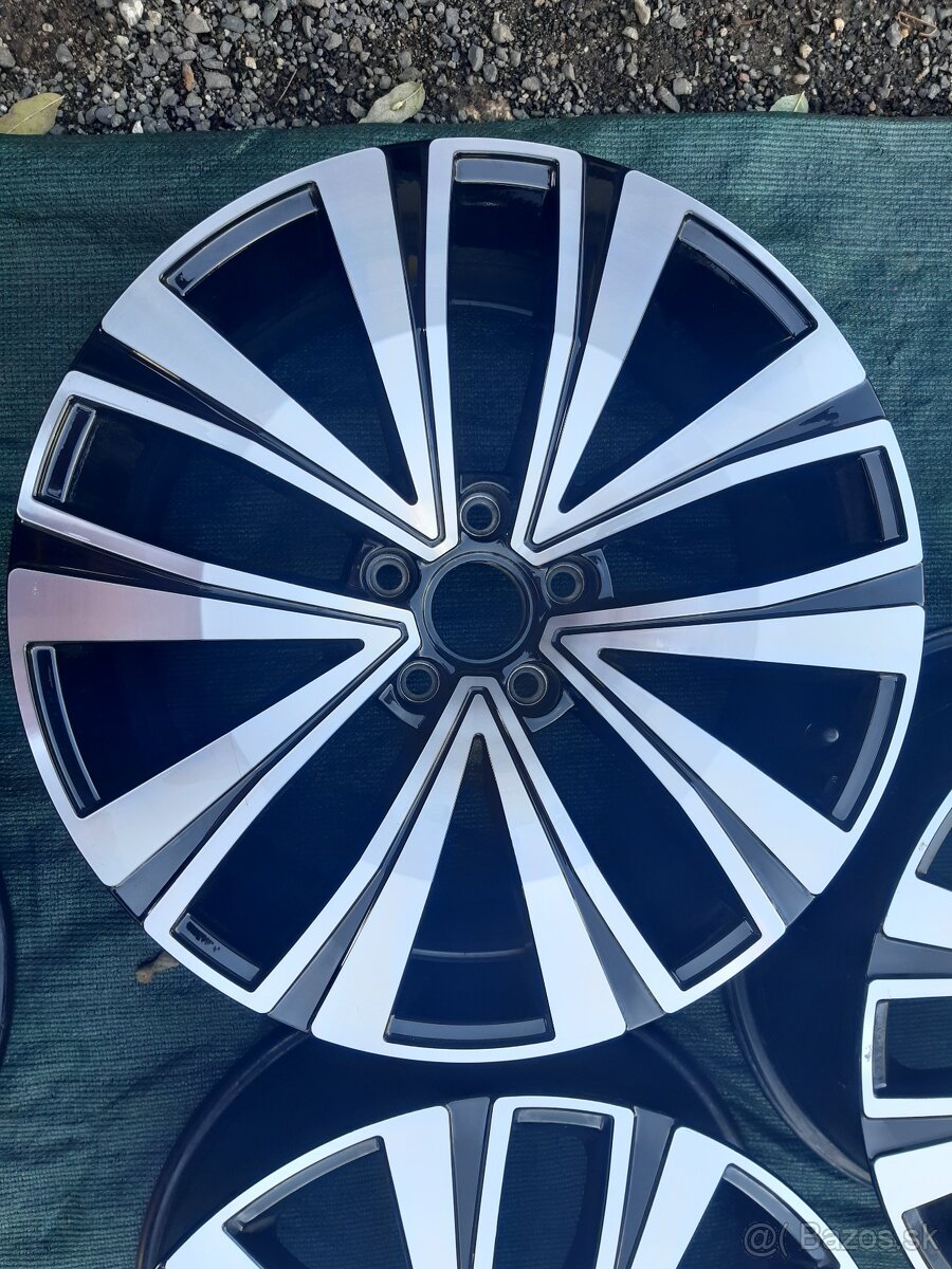 Alu disky R18 Volkswagen Arteon et40 - 2