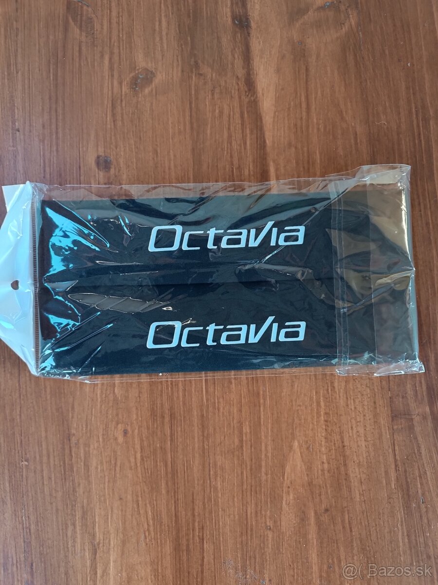 Predám návleky na bezpečnostný pas s logom Octavia - 2