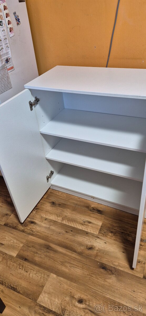 Biela komoda - 2
