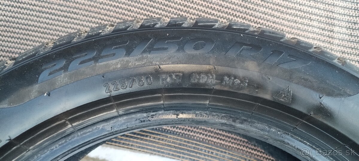 225/50/17R - 2