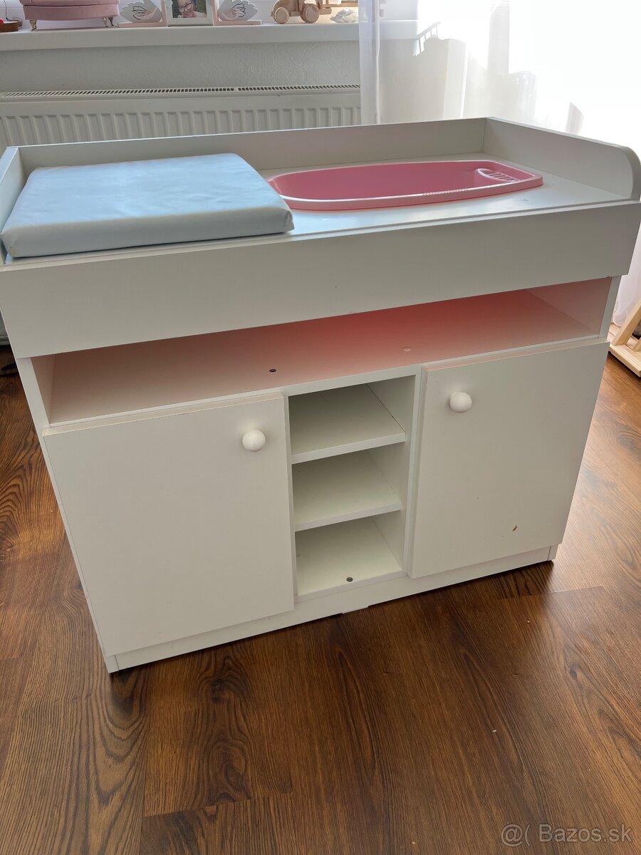 Detsky prebaľovací pult pre bábiky - 2