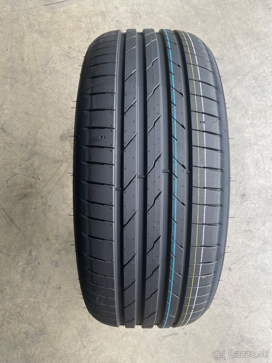 Pneumatiky 235/50 R19 - 2