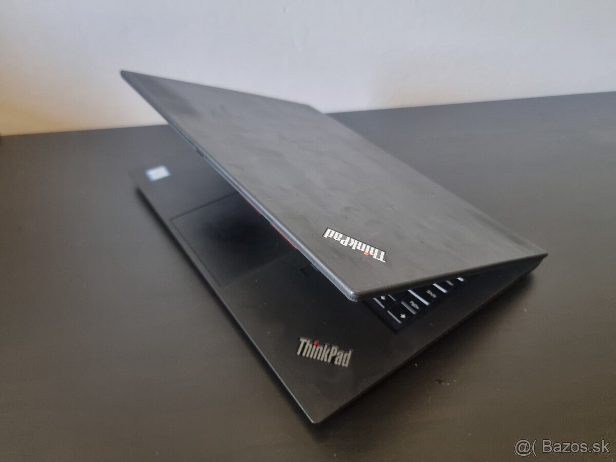 Lenovo ThinkPad T490 - 2