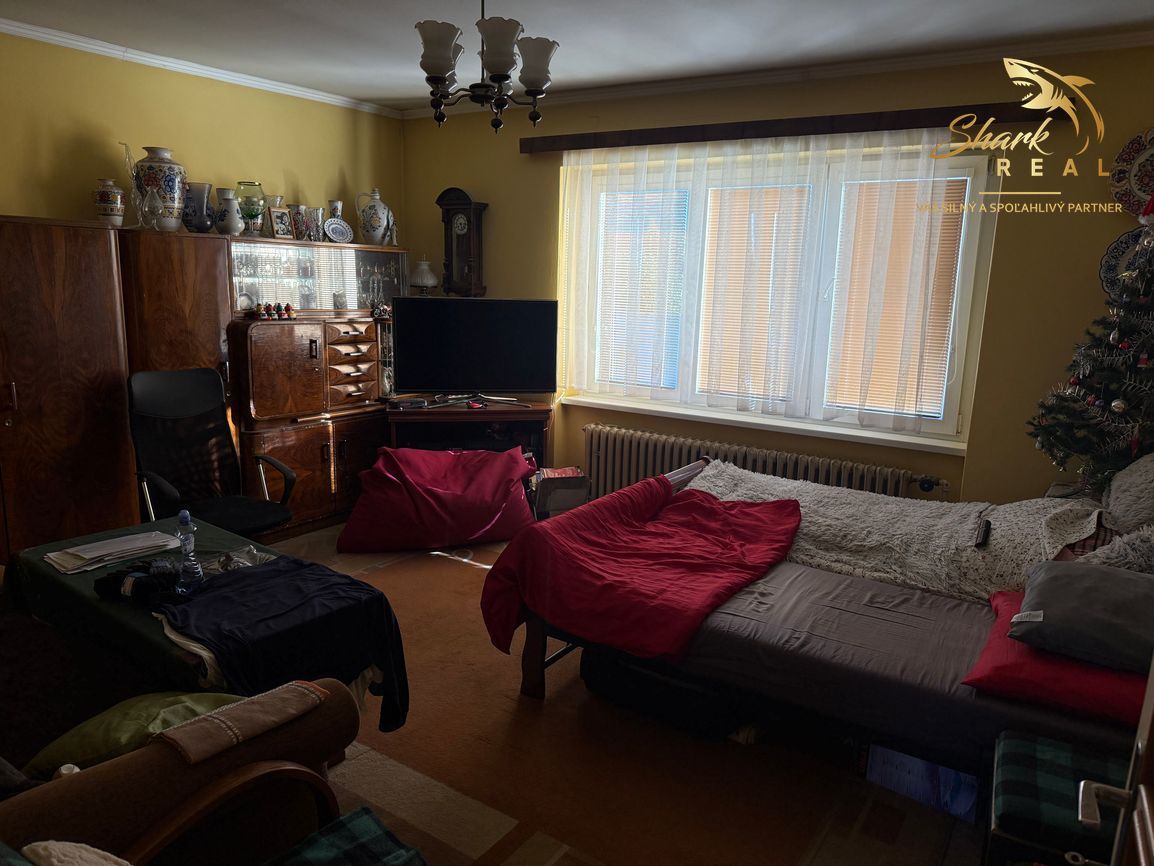 Na predaj starší 3-izbový rodinný dom Pezinok - Grinava - 2