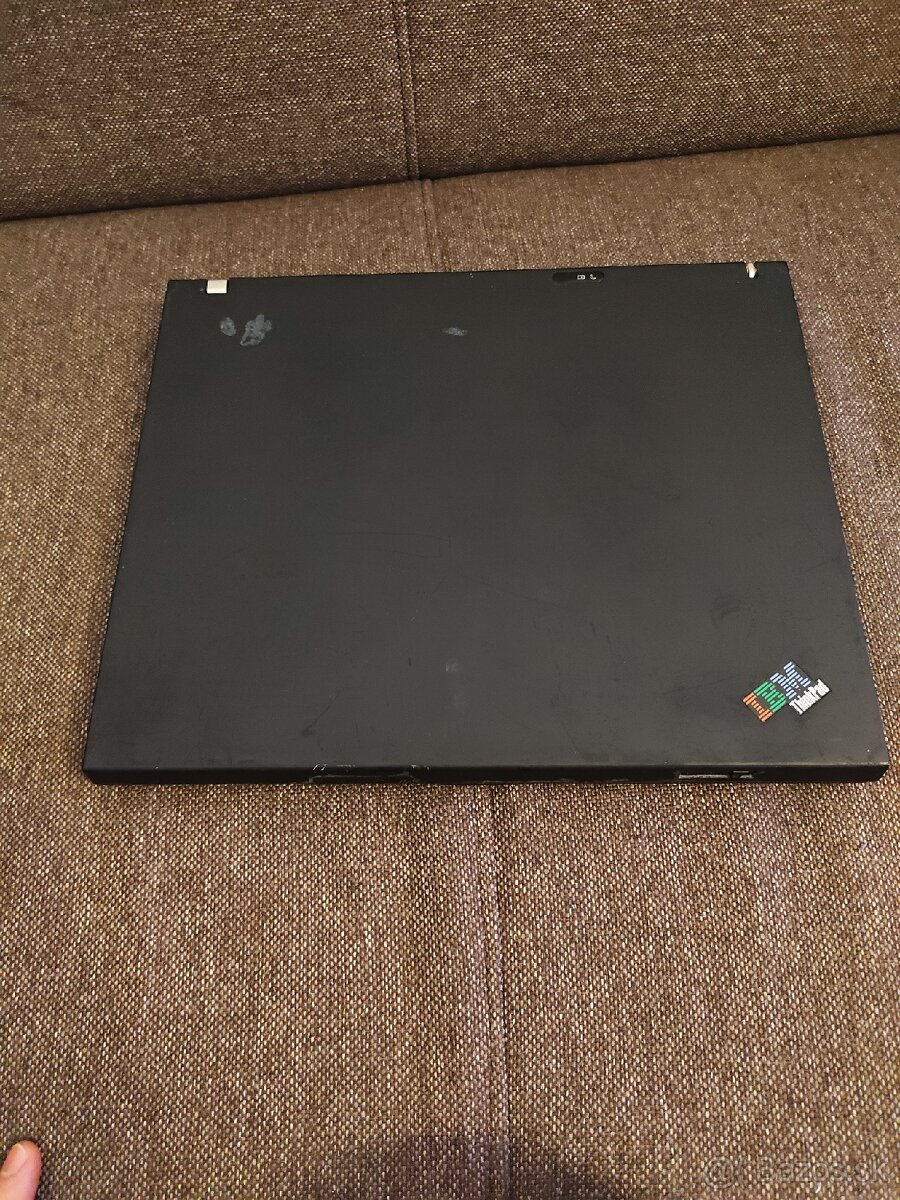 Notebook IBM Thinkpad T42 14 palcový - 2