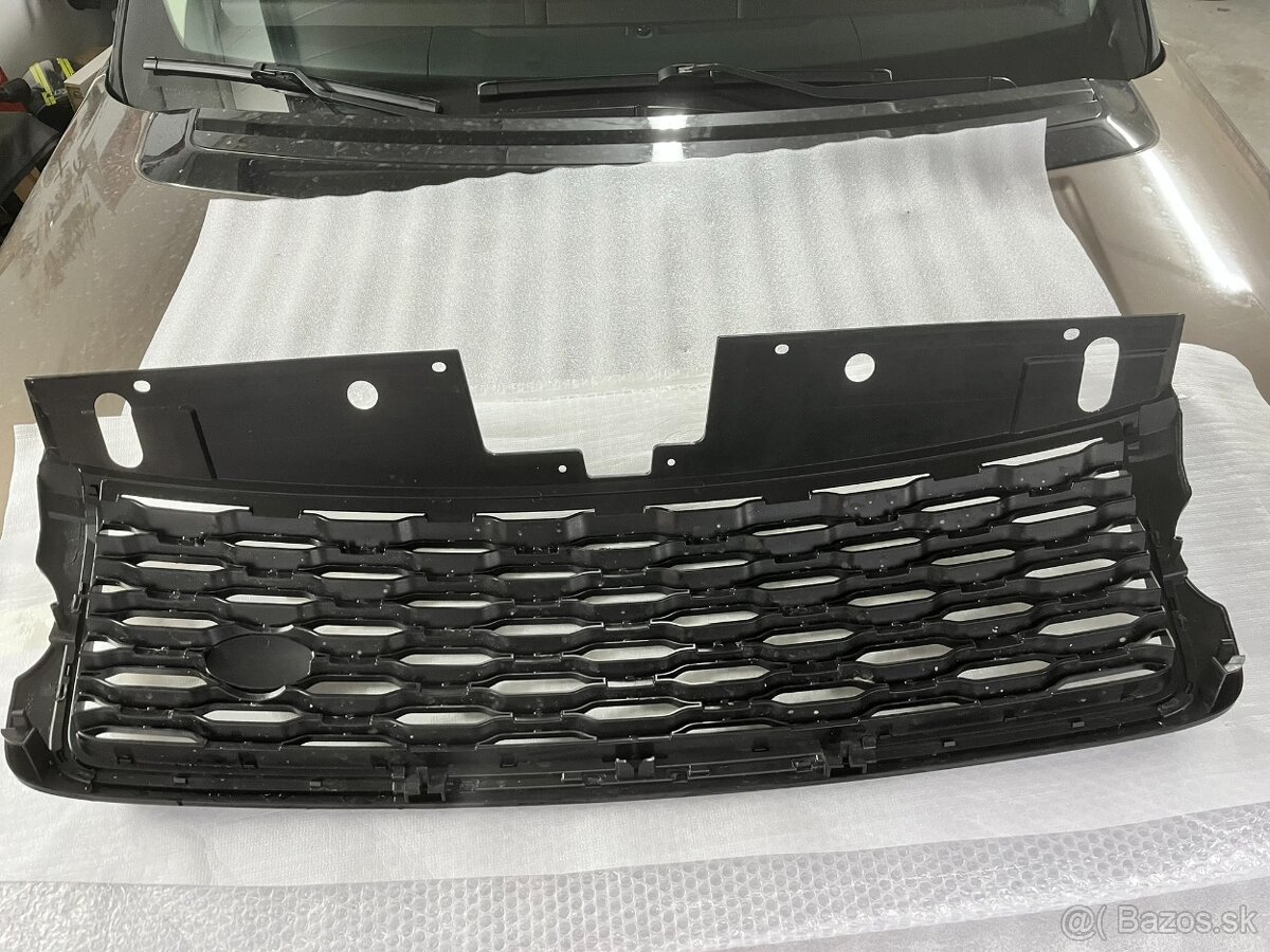 Predám prednú masku na Range Rover L405 - 2