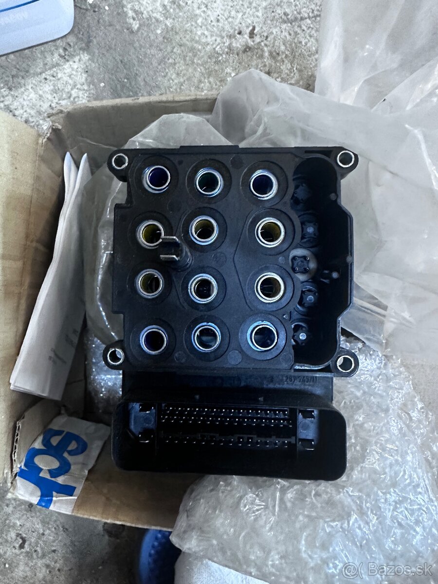 Jednotka ABS/ESP - 2