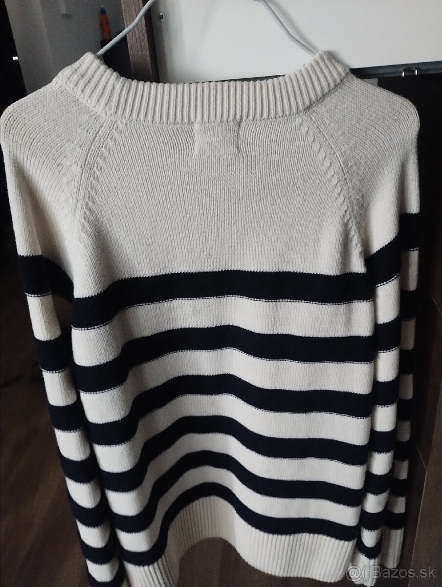 Pulóver s pásikmi - 2