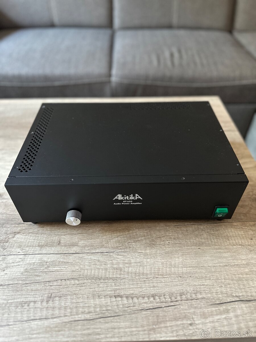 AkitiKa GT-102 - 2