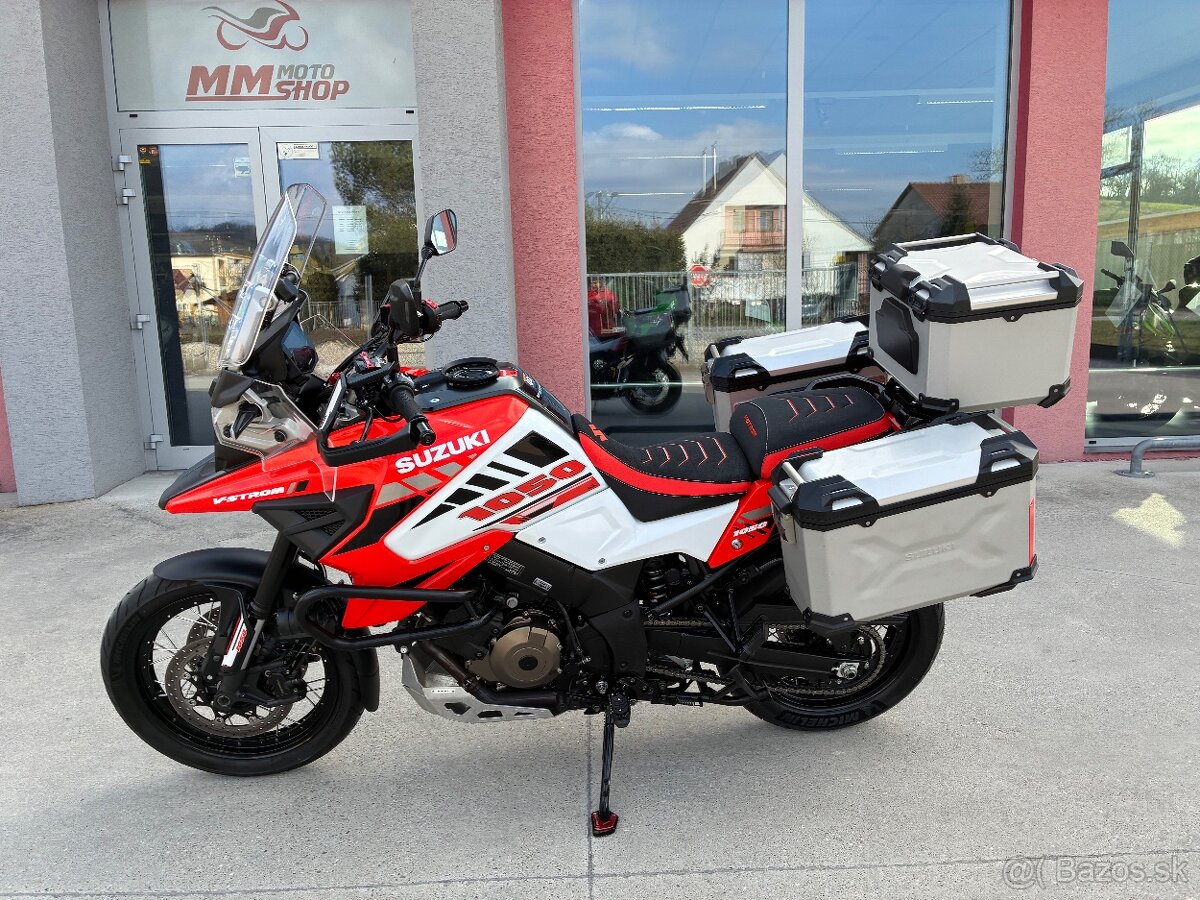 Suzuki DL1050 Vstrom - 2