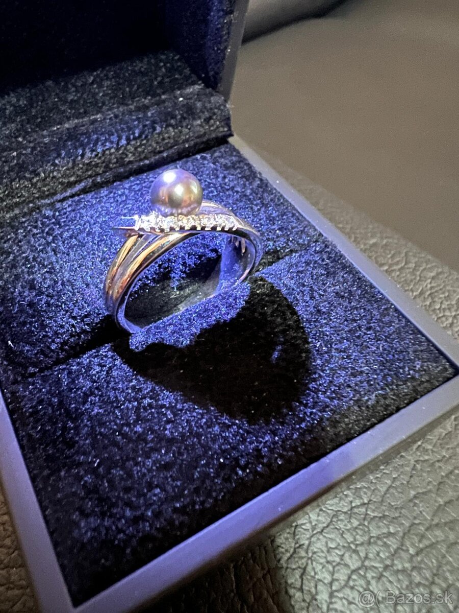 Zlatý dámsky prsteň - prstienky - 2