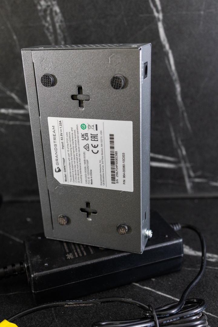 Grandstream GWN7700P - 2
