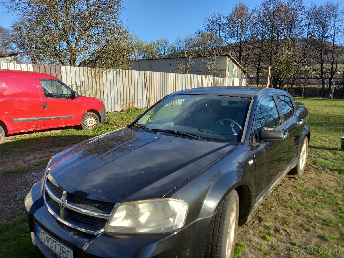Predám Dodge Avenger - 2
