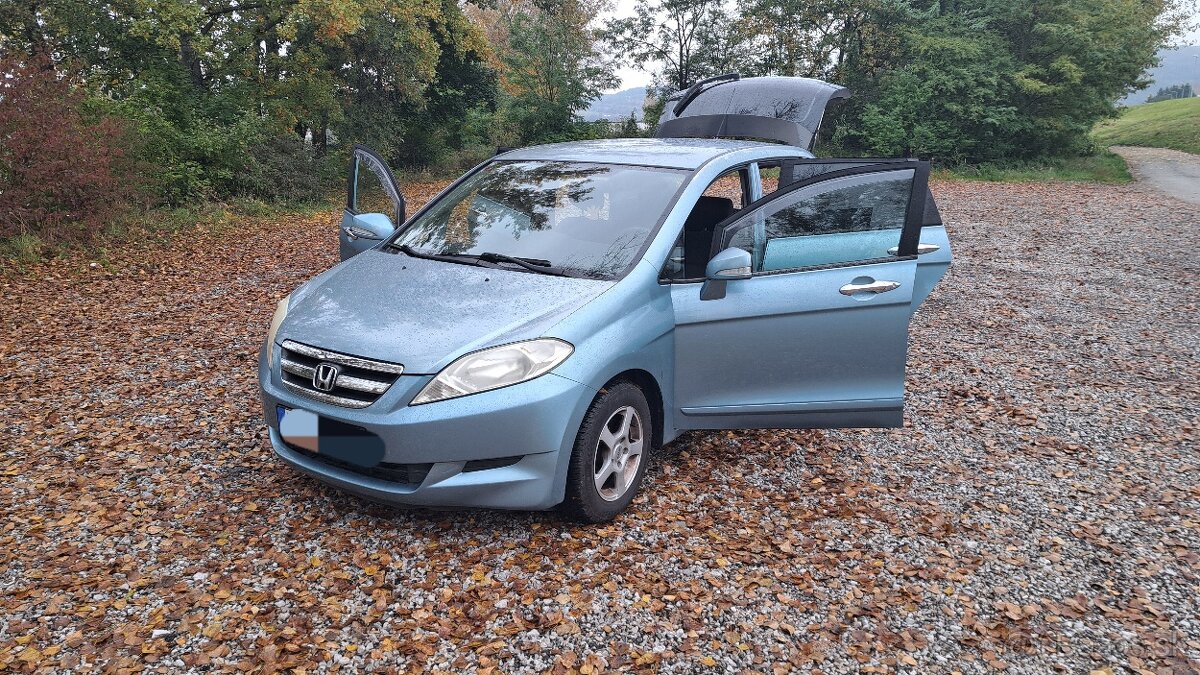 Honda FR-V - 2
