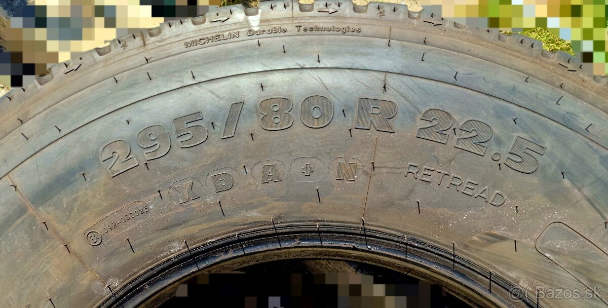 MICHELIN 295/80 R22,5 - 2