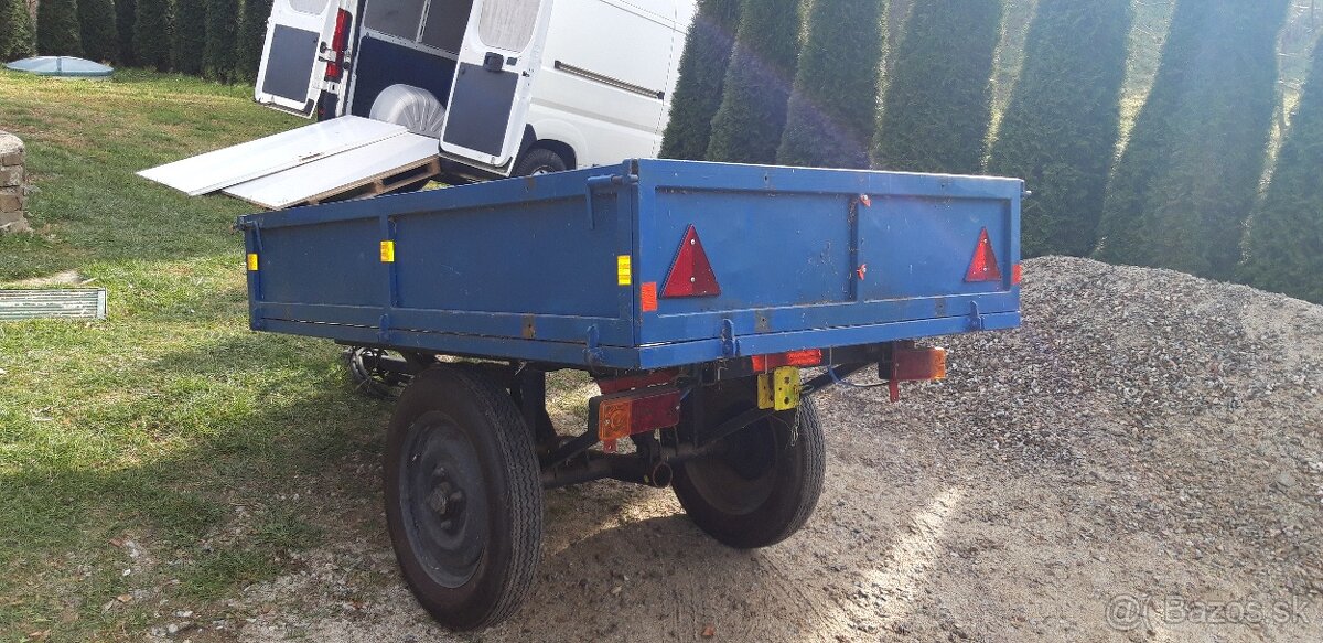 Vlečka za traktor - 2