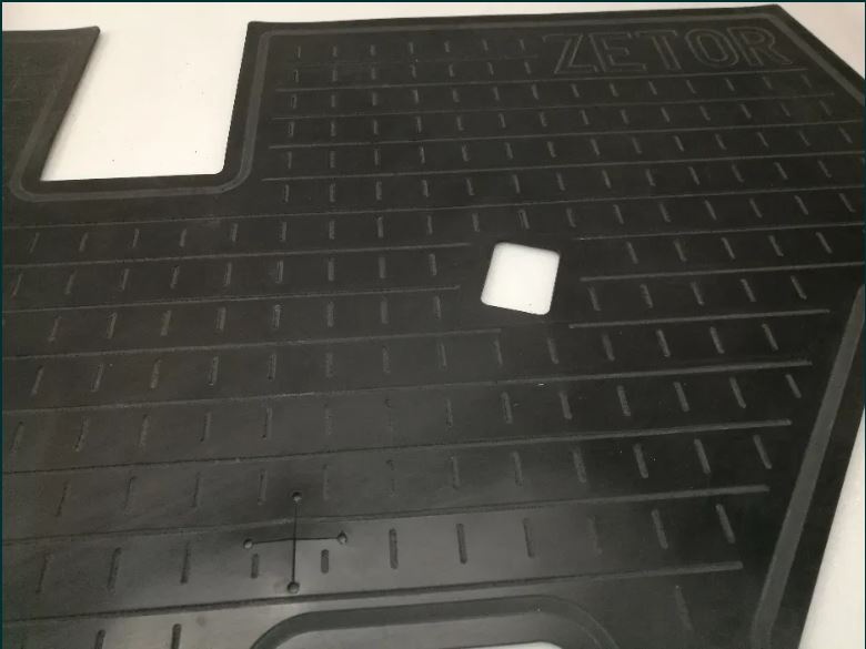 Gumová rohož na zetor 7520 8520 9520 10540 - 2