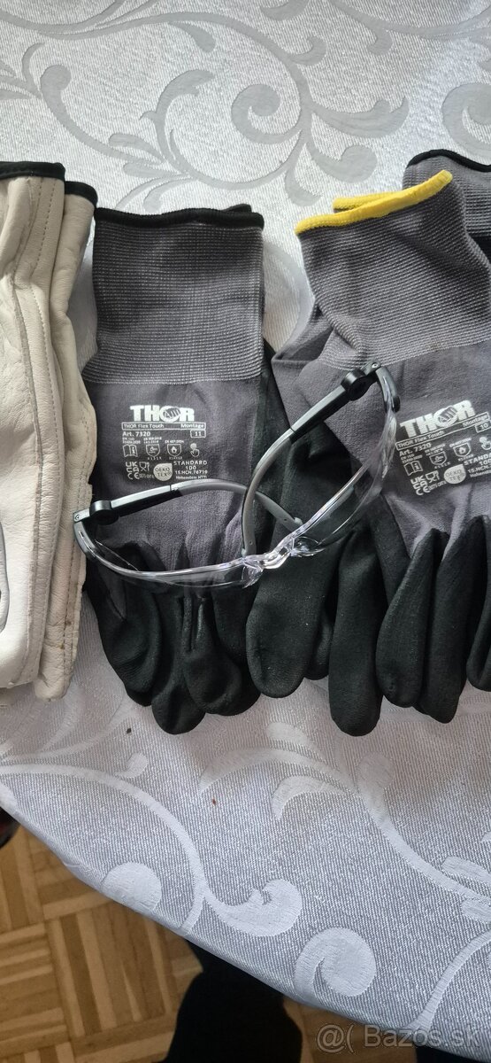 Pravovne pomocky - 2