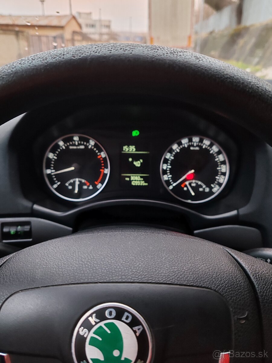 Škoda octavia 2 facelift, 1.4Mpi 16V - 2