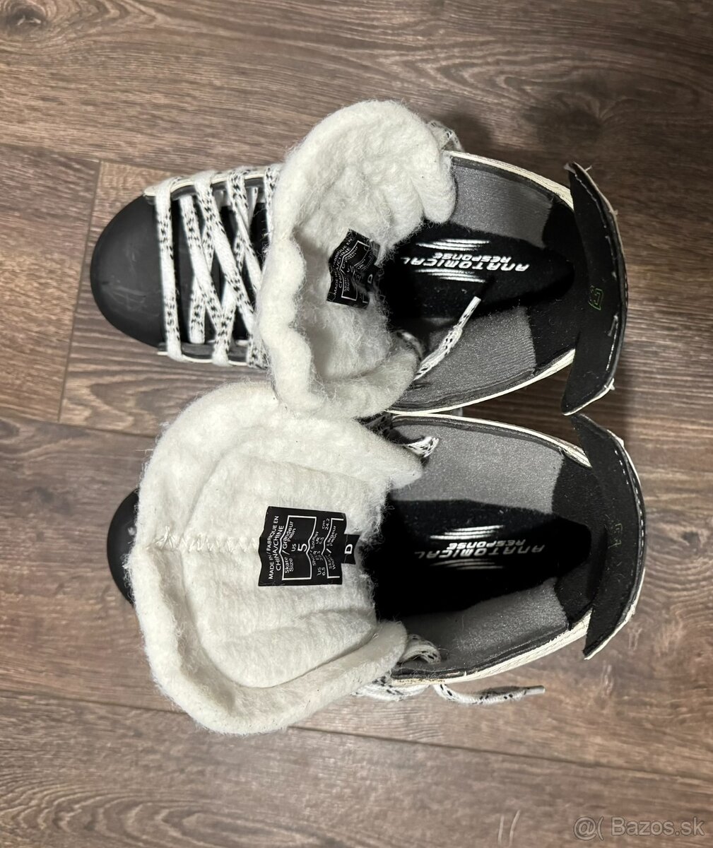 Nepoužité korčule CCM Ribcor 44K, 5D - 2