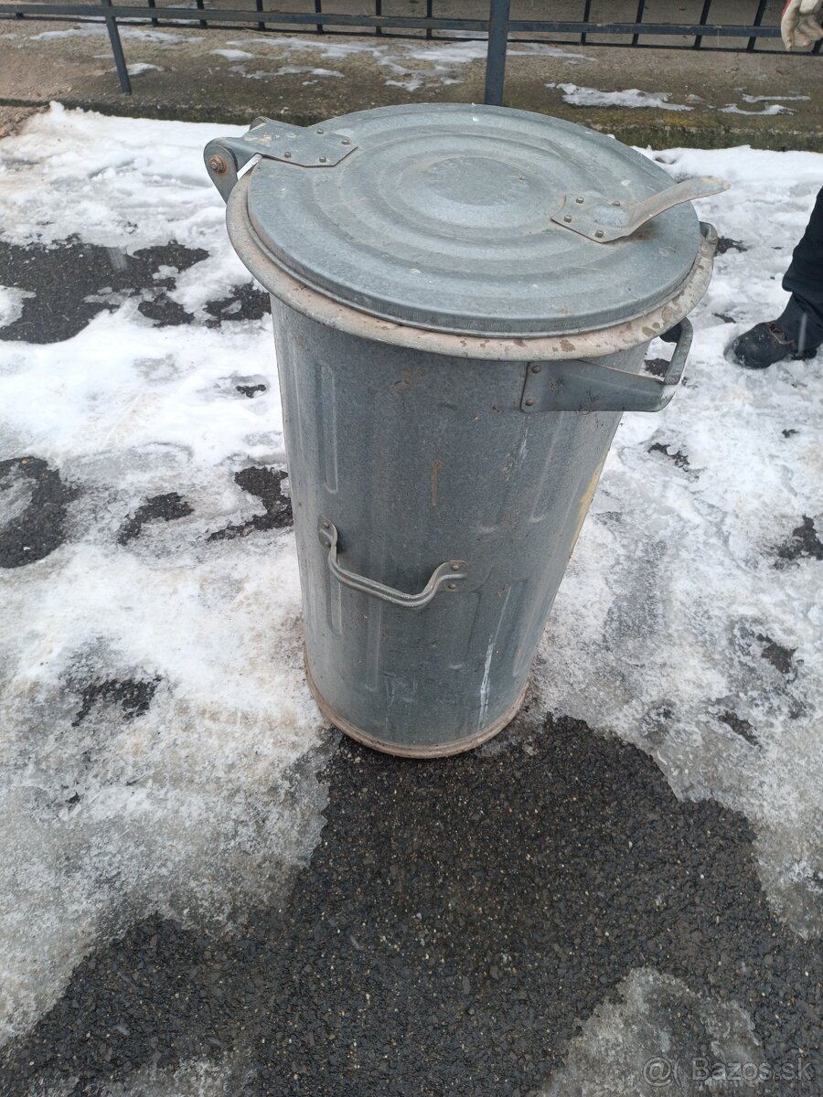 Predám plechové bedne - 2