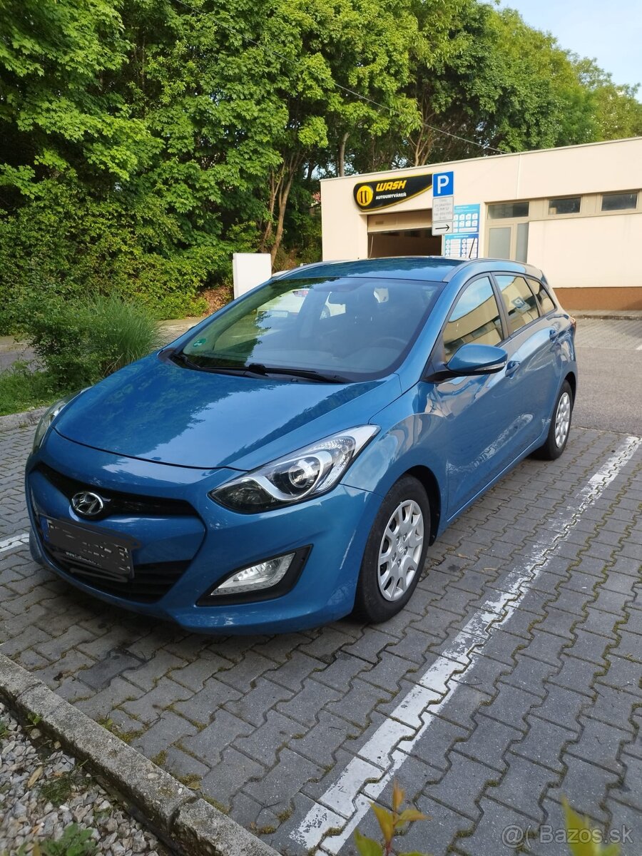 Predám Hyundai i30 1, 4 diesel combi - 2