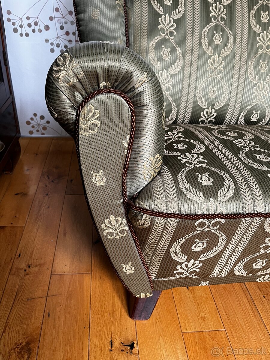 starožitný gauč - 2