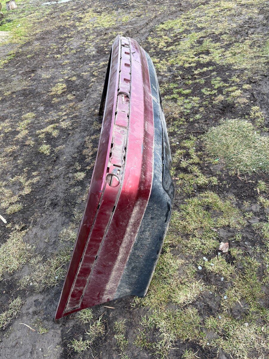 Zadny naraznik BMW e36 - 2