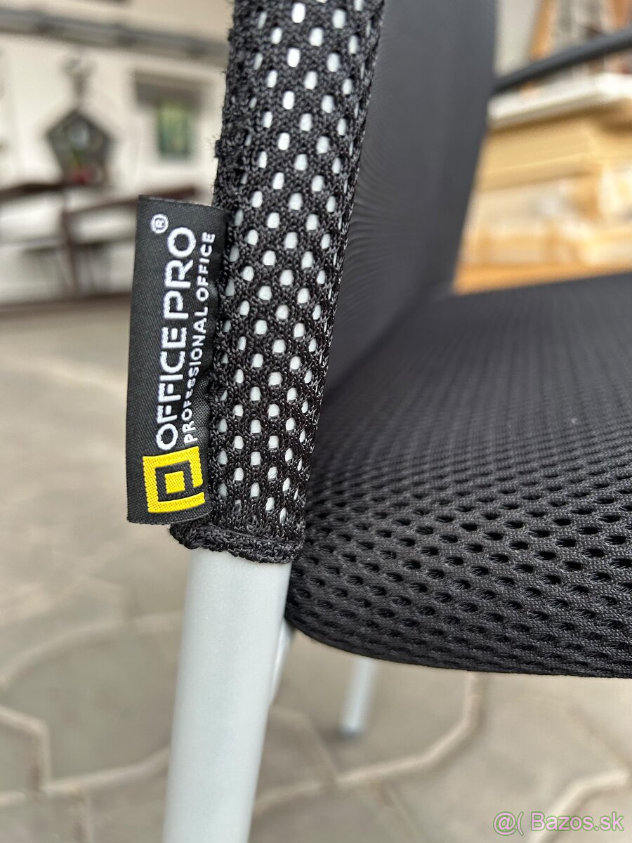 Kancelárske stoličky - 2