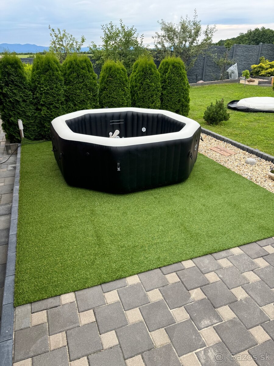 INTEX Pure Spa - Jet & Bubble vírivka - 2