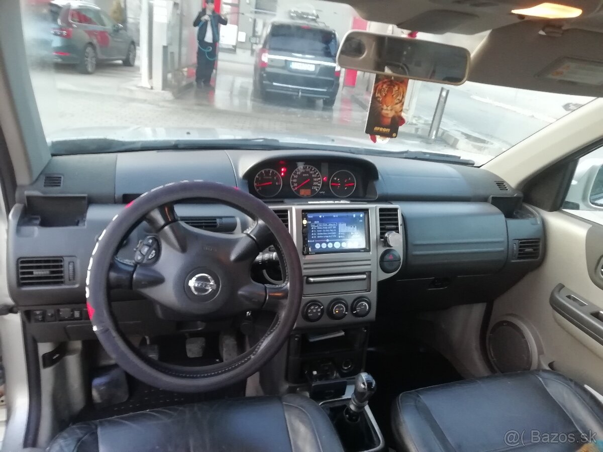 Predám Nissan xtrail t30 4x4. 2.2, 100kw - 2