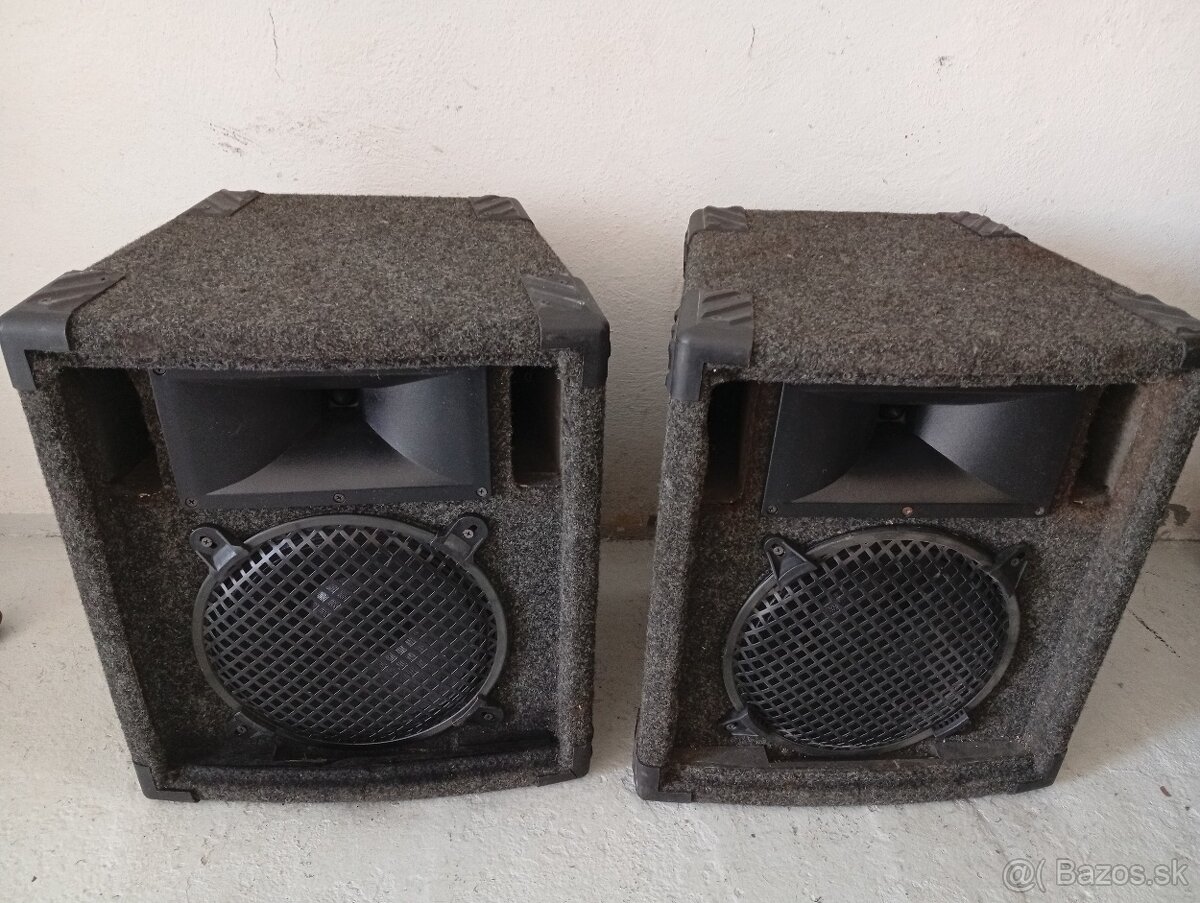 Dvojpásmové reprobedne 2x300W MAX. - 2