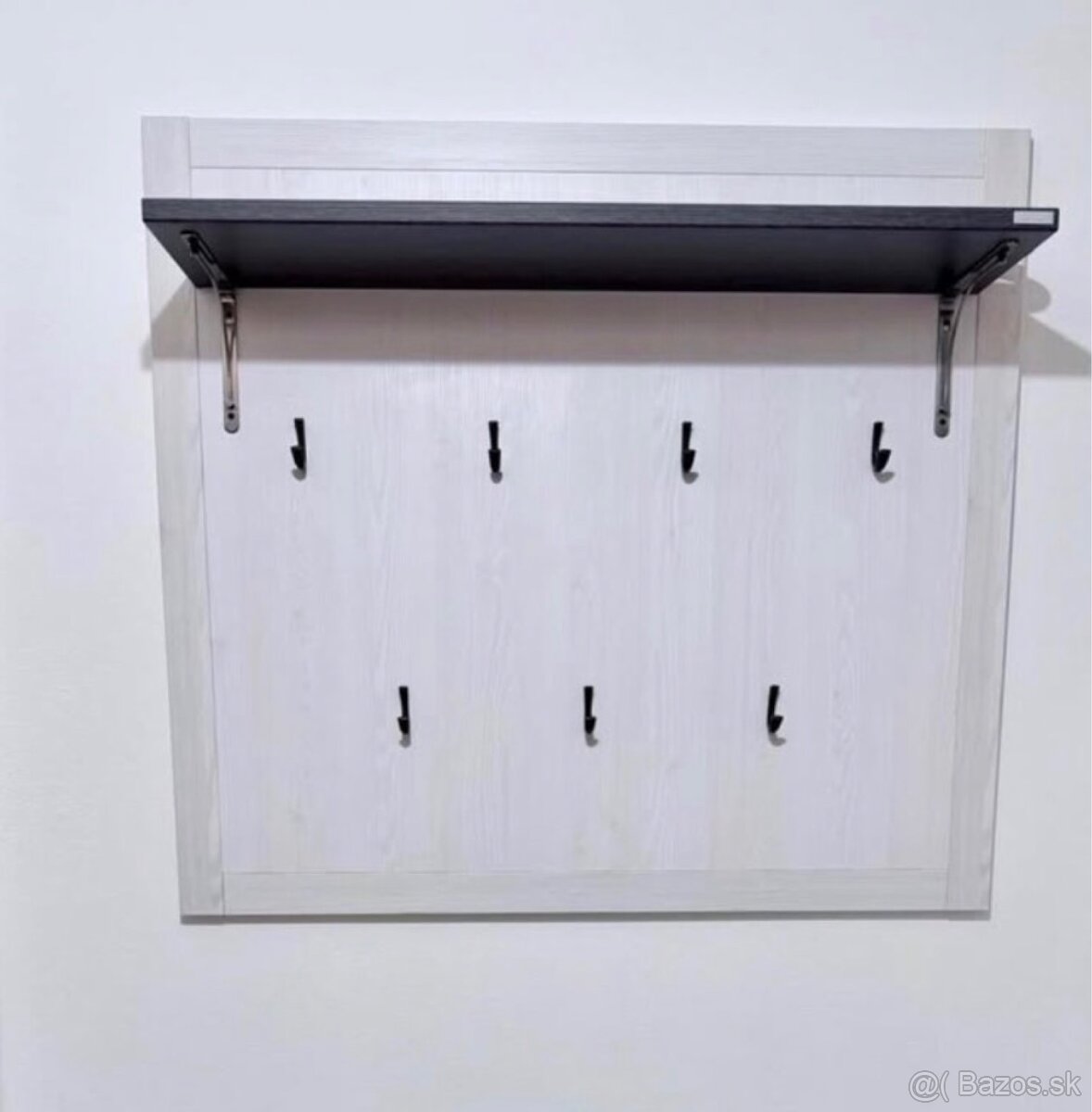 Vesiakovy panel James wood - 2