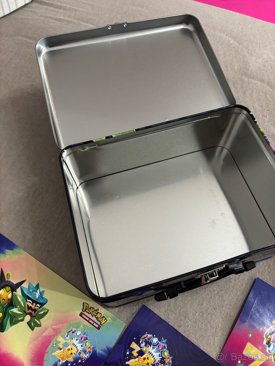 Pokémon kufrík a nálepky - 2