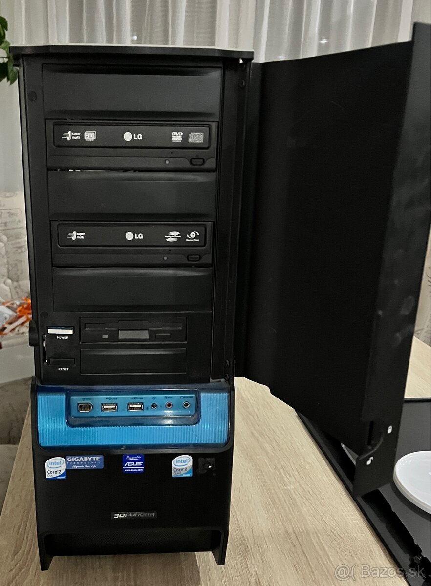 Gigabyte 3d aurora + zdroj gigabyte - 2