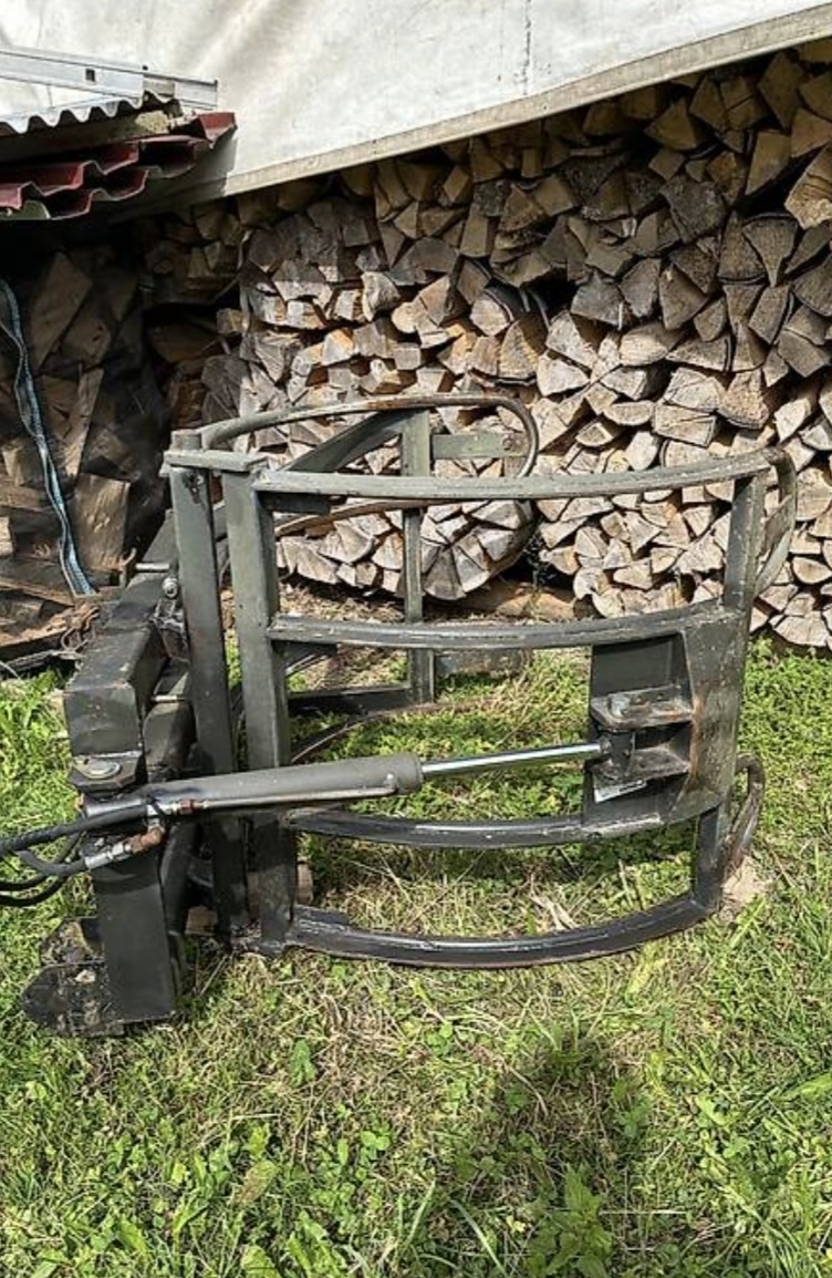 Kliešte na okrúhle baliky - 2
