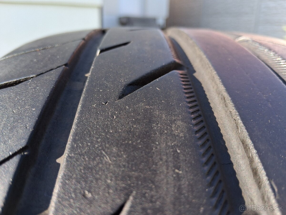 245/35 r20 letne pneumatiky - 2