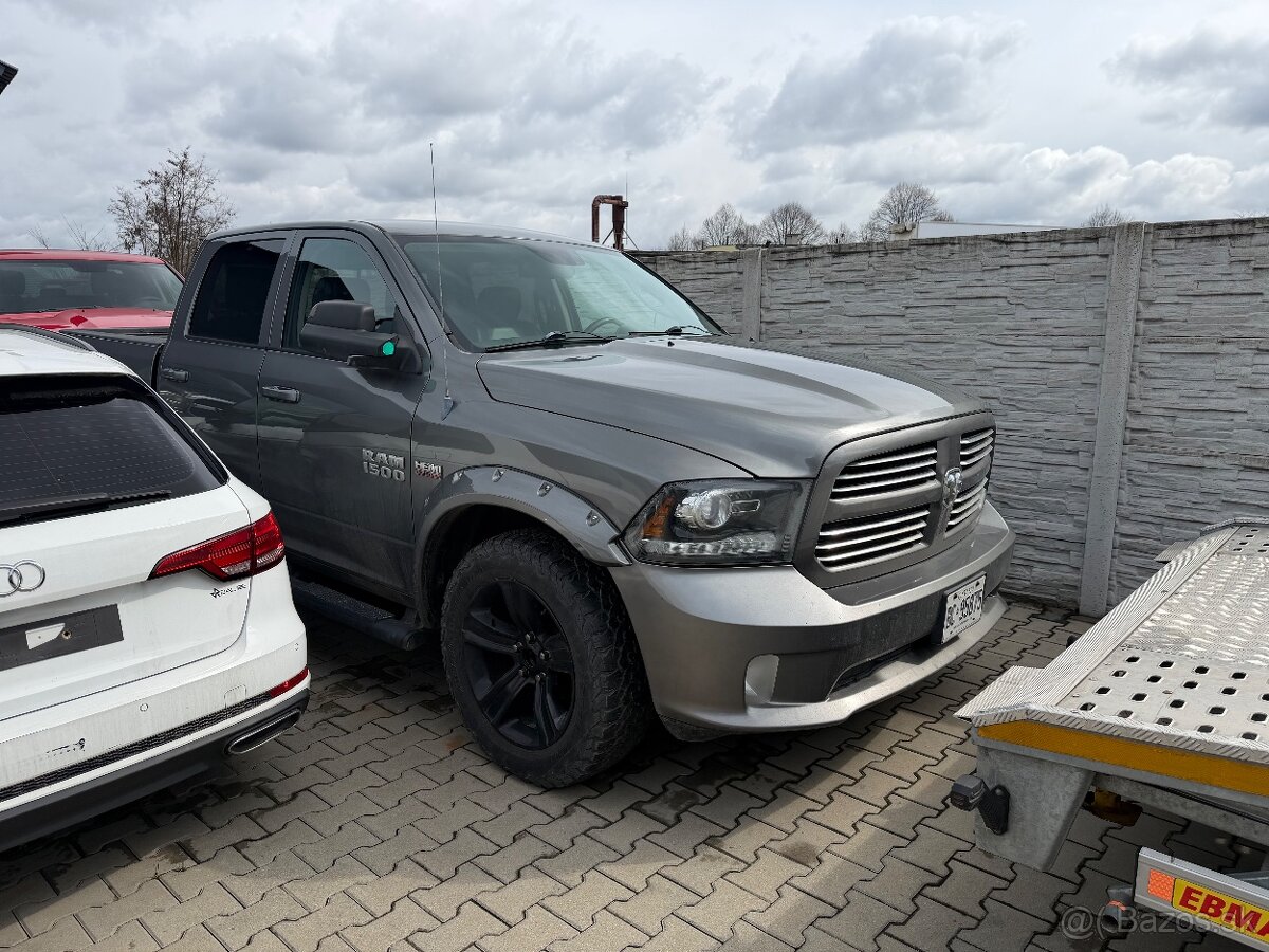 Dodge Ram 5.7 SPORT MODEL 2014r.v - 2