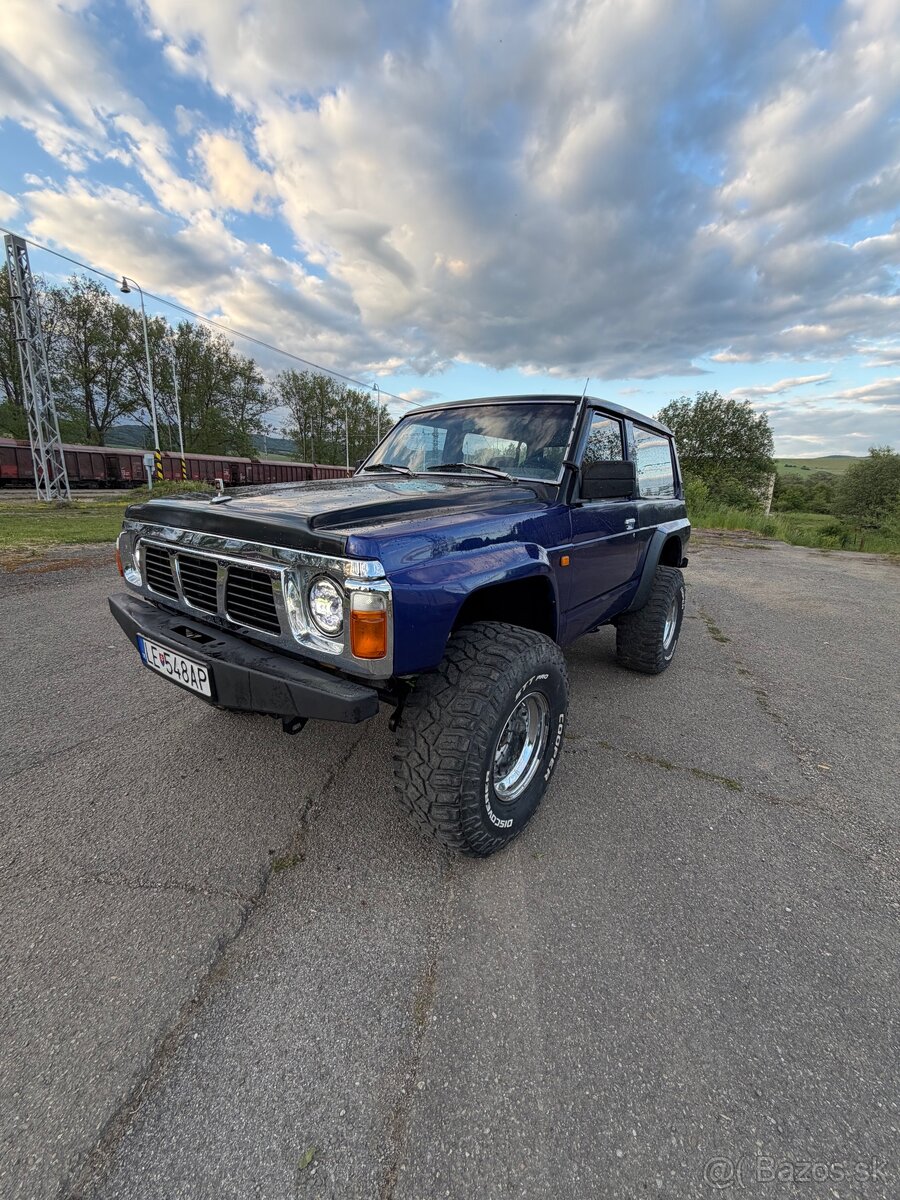 Nissan Patrol Y60 - 2