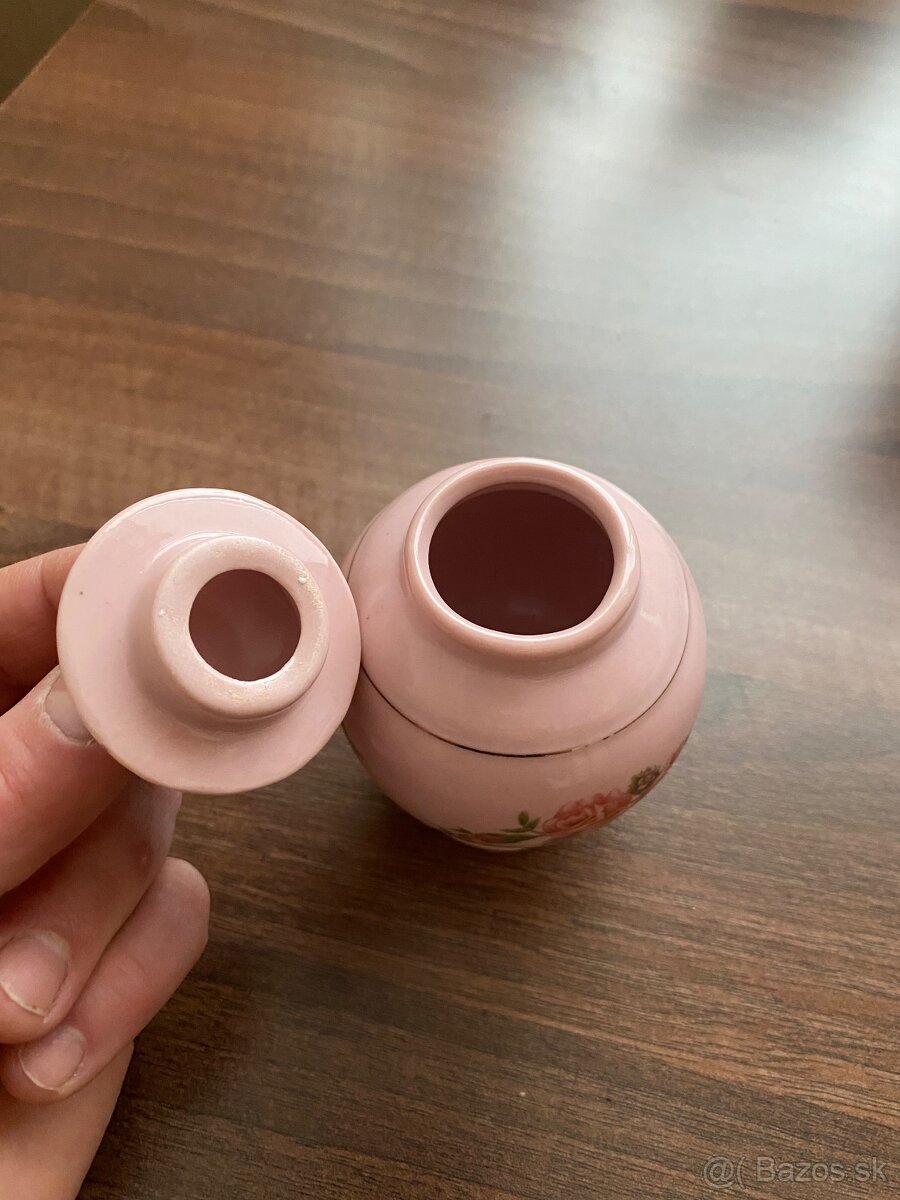 Ruzovy porcelan - 2