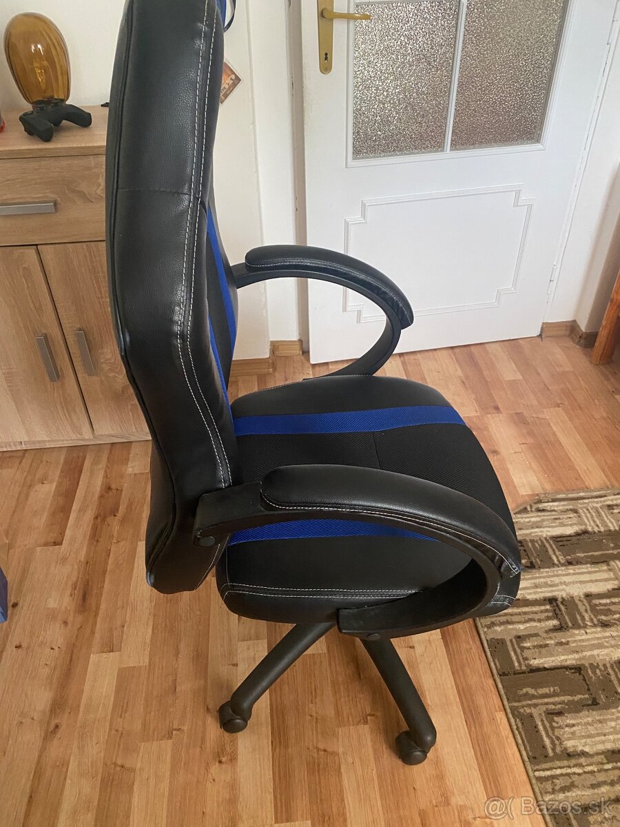 Moderná herná/kancelárska stolička – čierno-modrá, pohodlná - 2