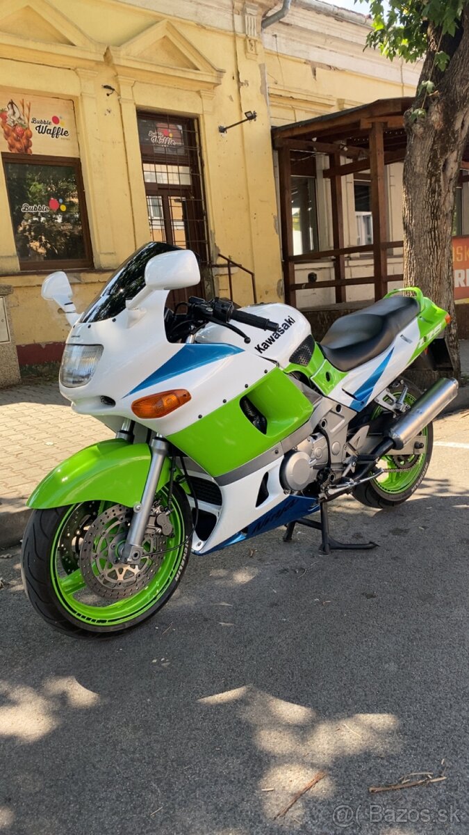Kawasaki ZZR 600 - 2