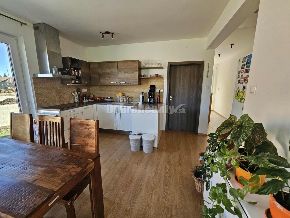 MODERNÁ 4 roč.NOVOSTAVBA - NA PREDAJ v obci BABINDOL - 2