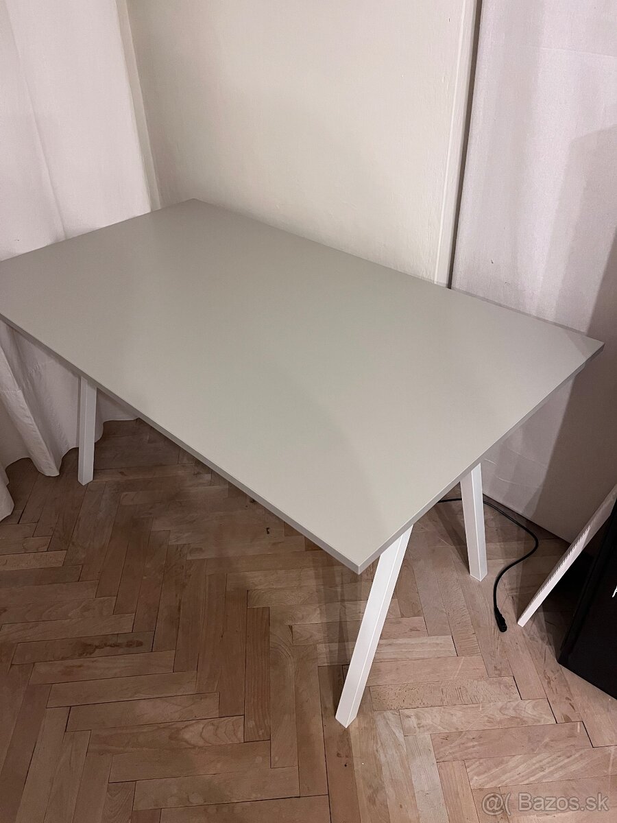 Kancelársky stôl Trotten 140x80cm - 2