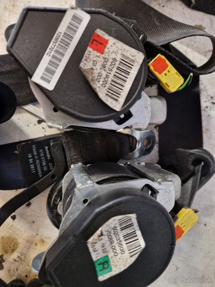 Diely interieru Škoda Octavia 2 - 2