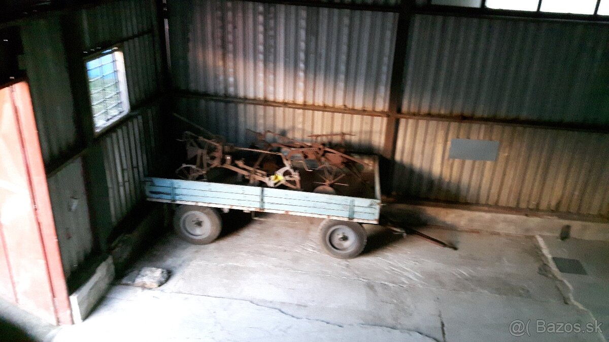 Traktorový príves T 3,5 S - 2