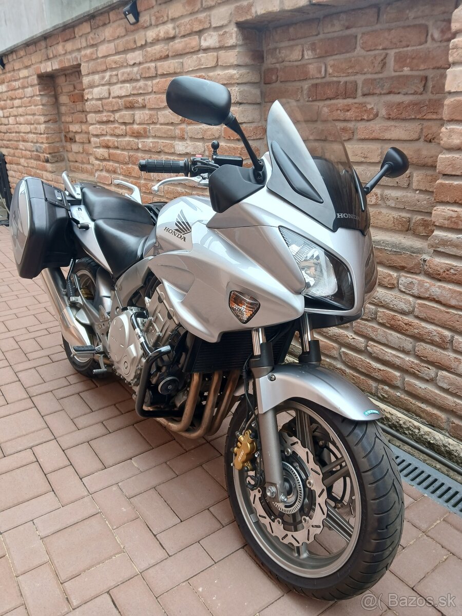 Honda CBF 1000 - 2