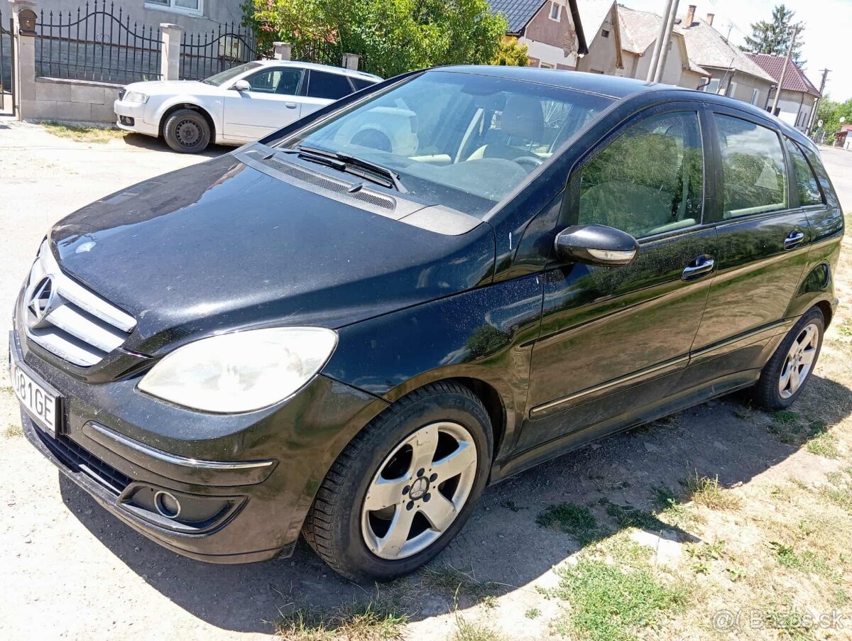 Mercedes Benz W245 B180 CDI - 2