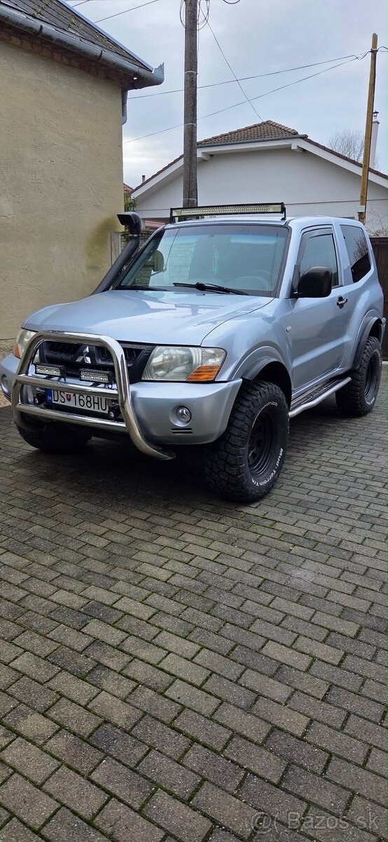 Predam Mitsubushi Pajero - 2