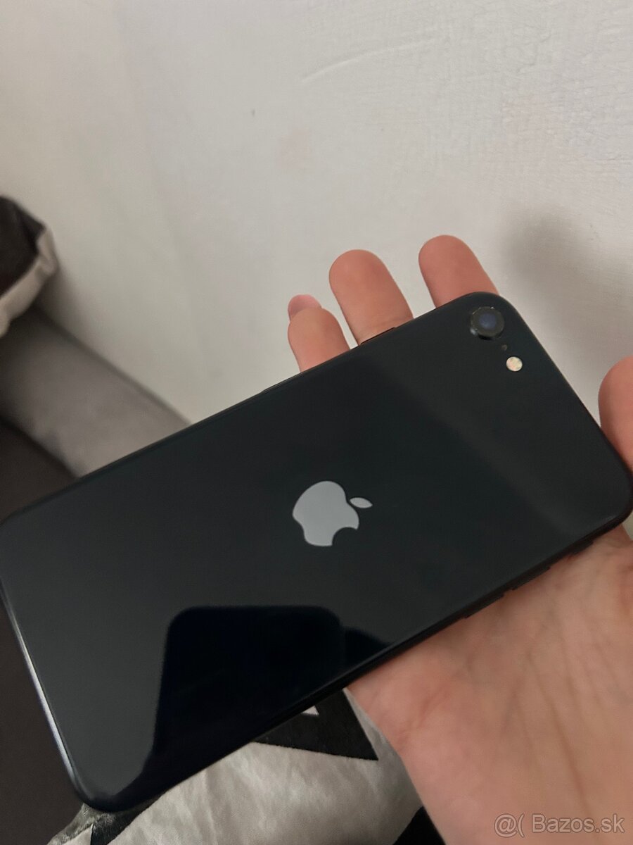 iPhone SE - 2